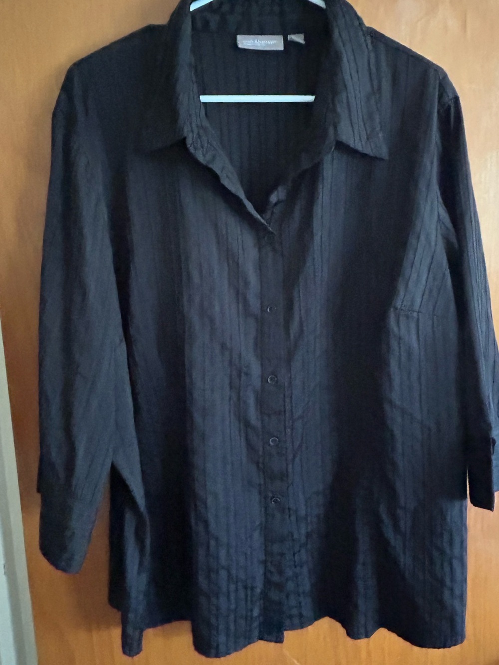 Women’s black  Button-Up Shirt - Casual Collared Shirt